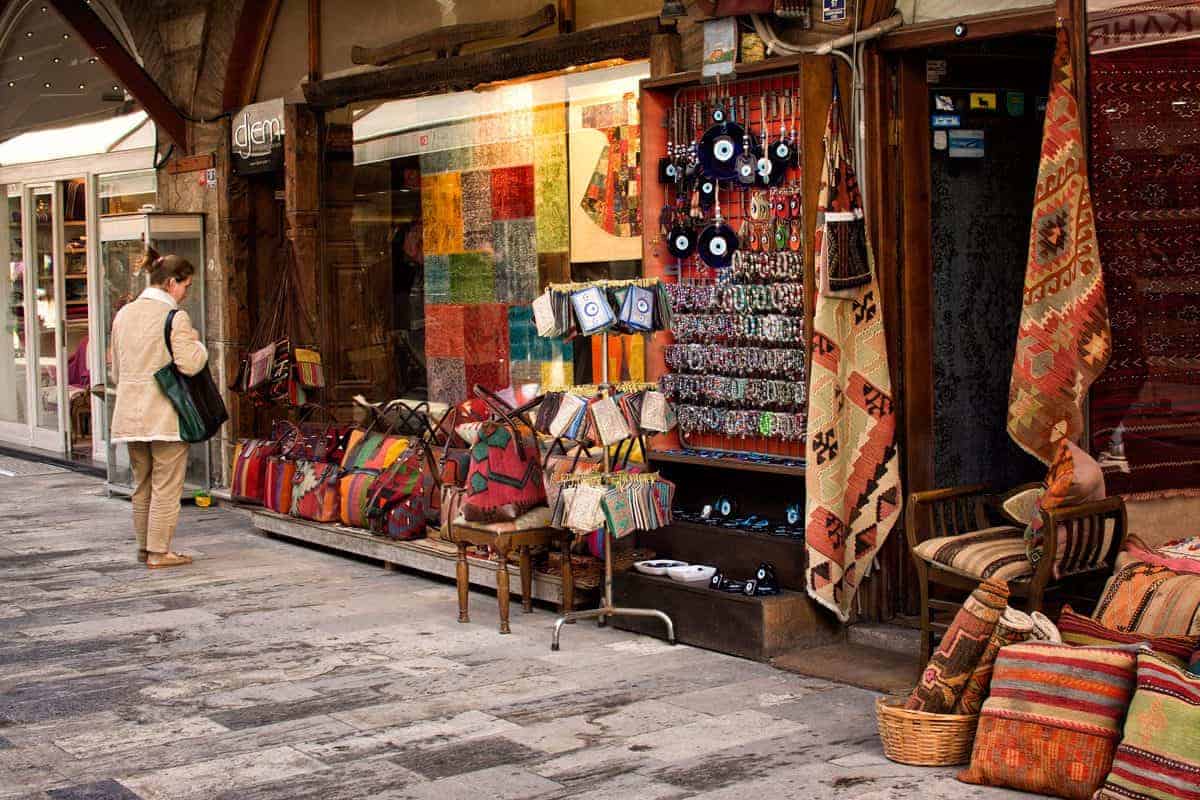 سوق كاديكوي إسطنبول أسواق رخيصة في إسطنبول