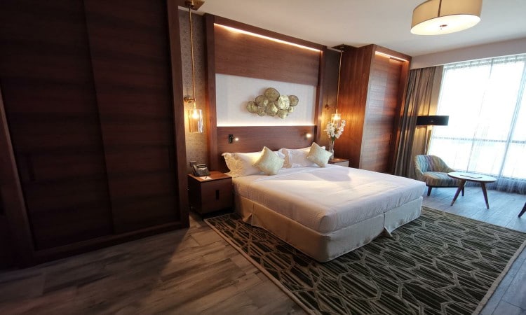Al Khobar hotel apartments overlooking the sea