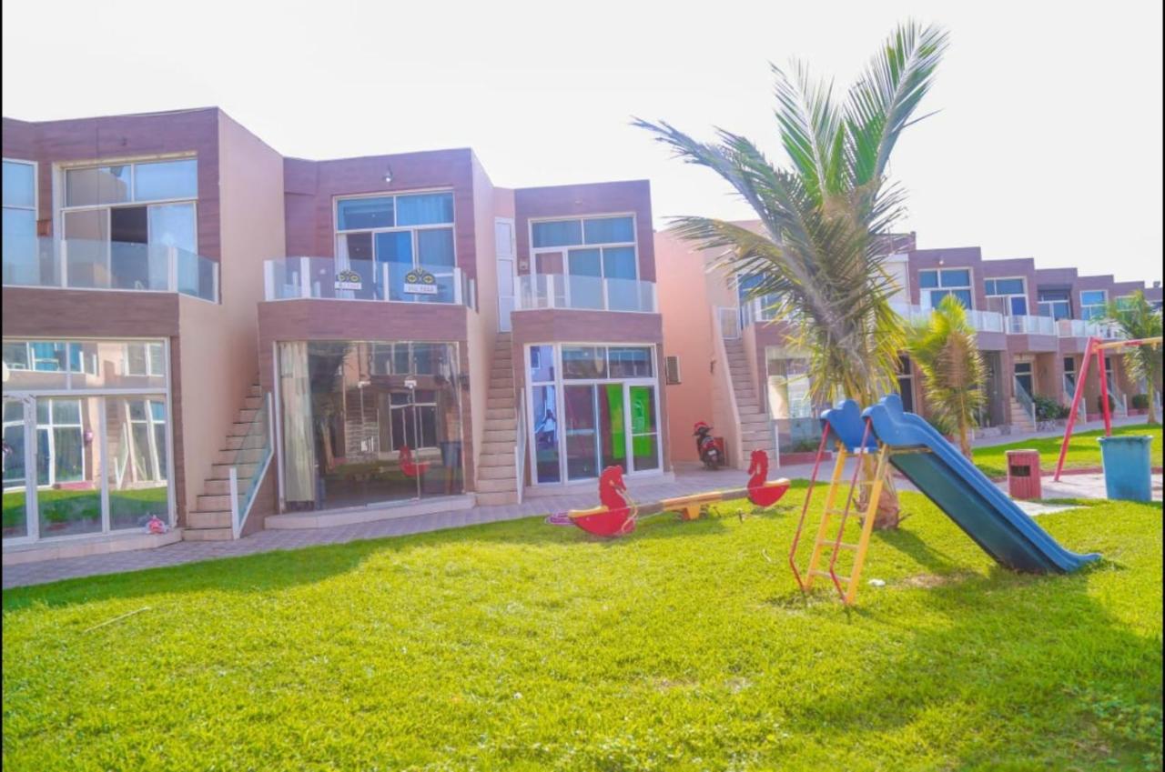 منتجع شاليه السعادة جدة