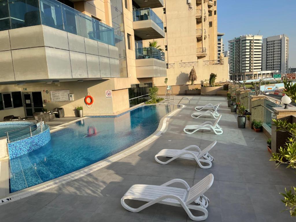 شقق فندقية قريبة من مطار دبي