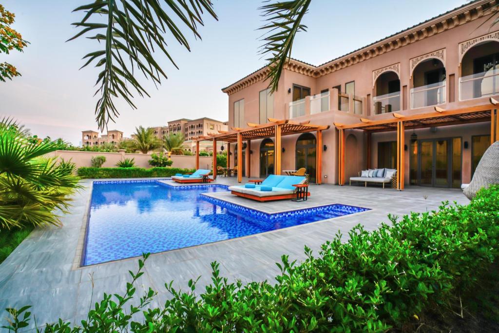 رويال سراي البحرين تضم شاليه مسبح خاص البحرين