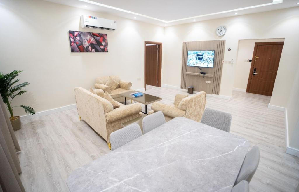 البرج الازرق شقق فندقية الرياض