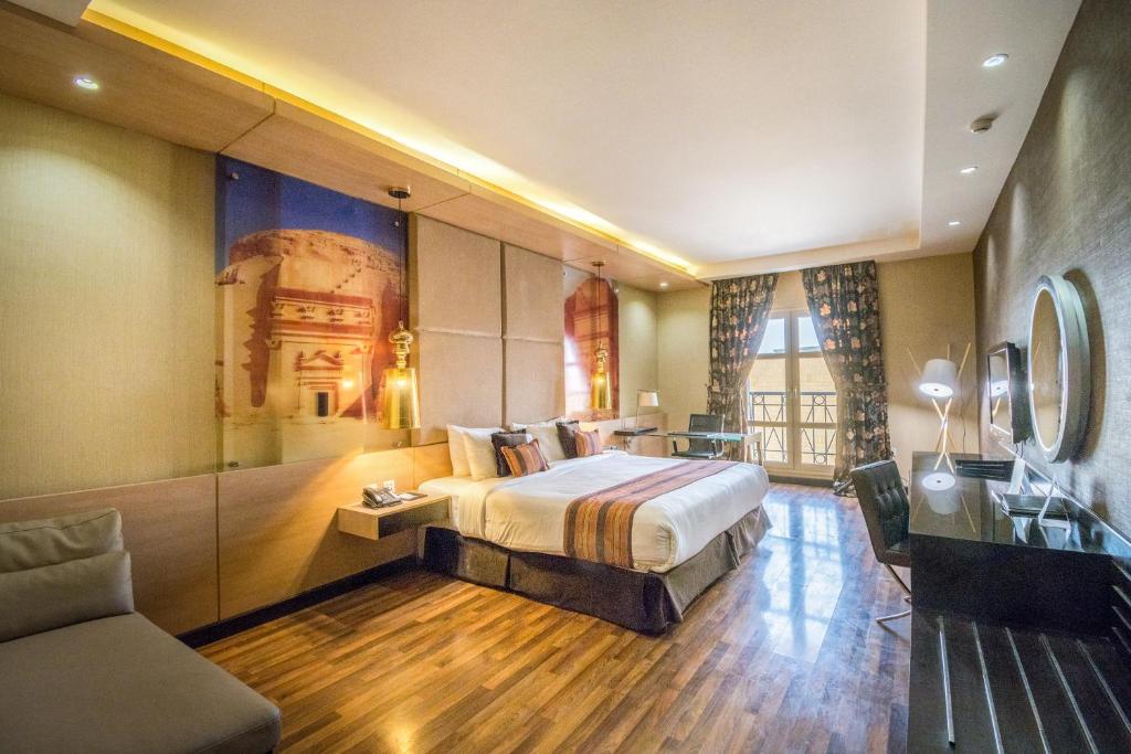 فنادق قريبة من مستشفى التخصصي بالرياض