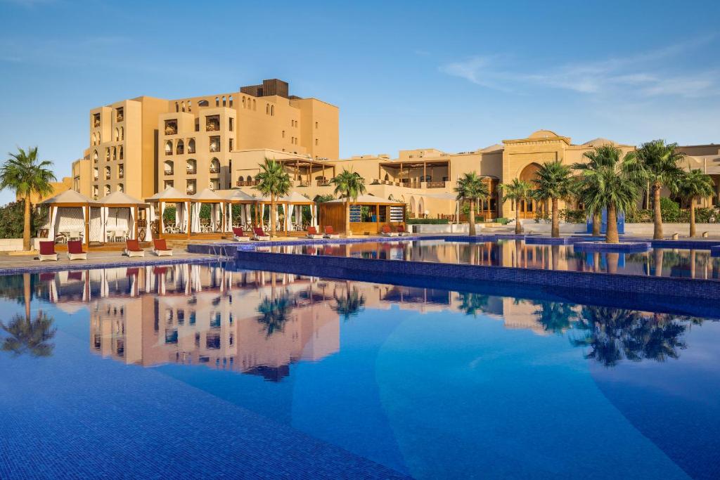منتجع وسبا إنتركونتيننتال درة الرياض منتجع وسبا إنتركونتيننتال درة هو فندق في الرياض فيه مسبح للاطفال