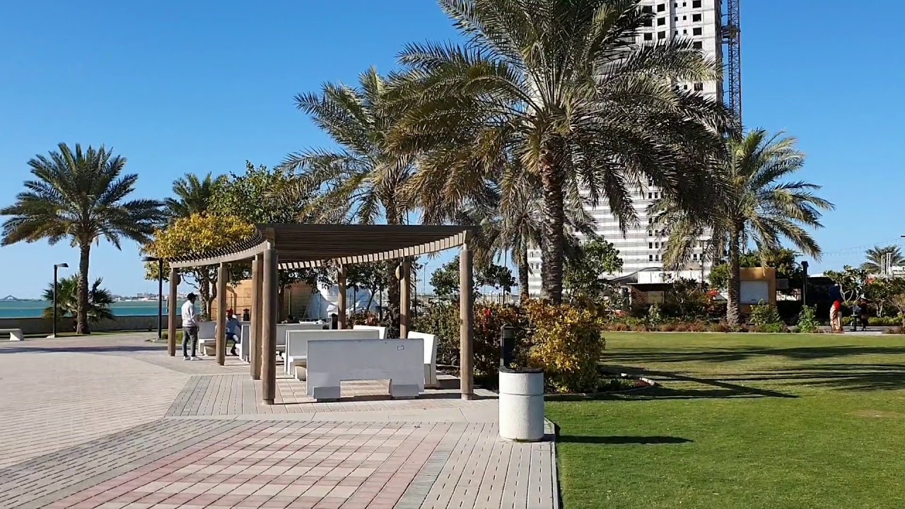 منتزه الأمير خليفة بن سلمان واحد من منتزهات البحرين الرائعة