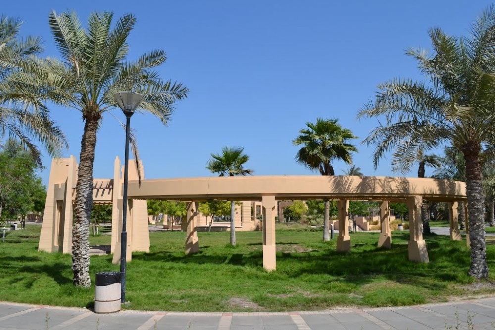 حديقة الأندلس البحرين واحدة من منتزهات البحرين الممتعة