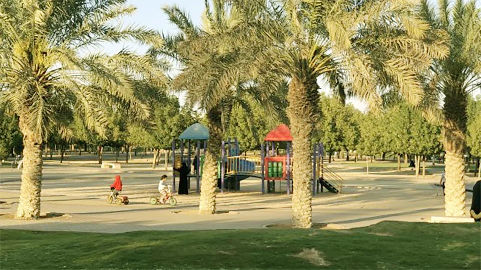 حديقة الروضة الرياض أحدى أجمل حدائق للشوي في الرياض..