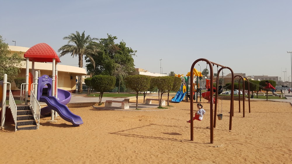 حديقة المتنبي الرياض