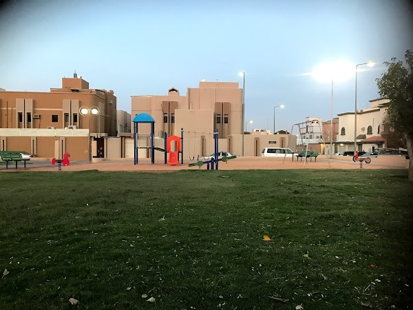 حديقة كعب بن زهير من اروع حدائق جنوب الرياض