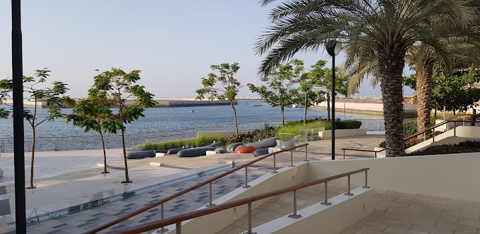 حديقة جزيرة الموج
حدائق مسقط
