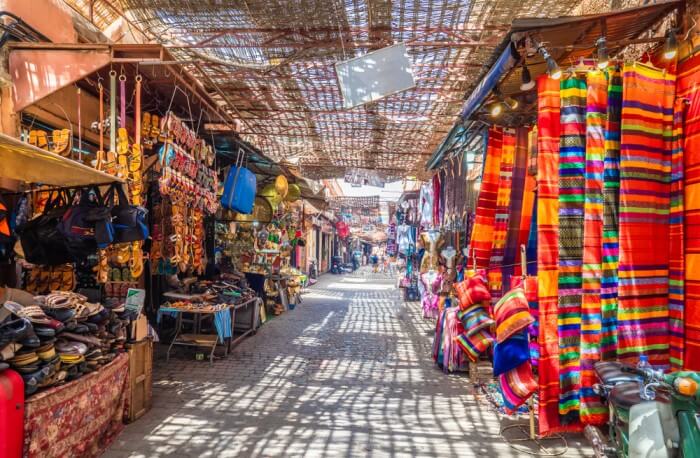 سوق الجمعة في الخبر هو واحد من أسواق الخبر رخيصة