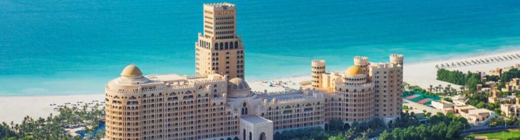 شاطئ فندق والدورف أستوريا راس الخيمة