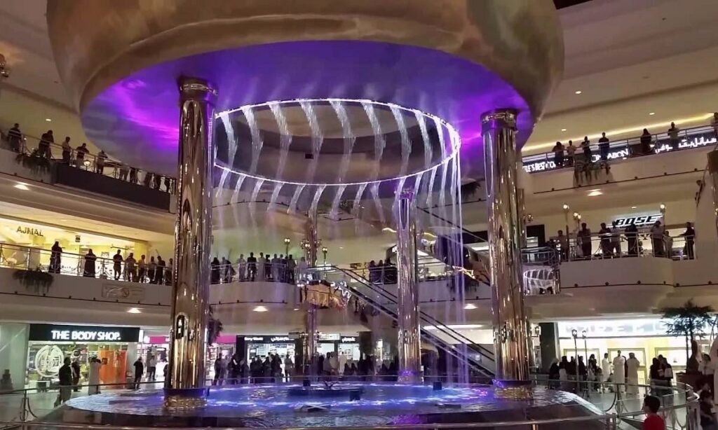 الراشد مول الخبر