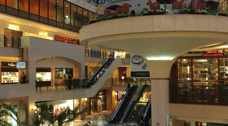 مجمع الفنار يعد من مولات رخيصة في الكويت