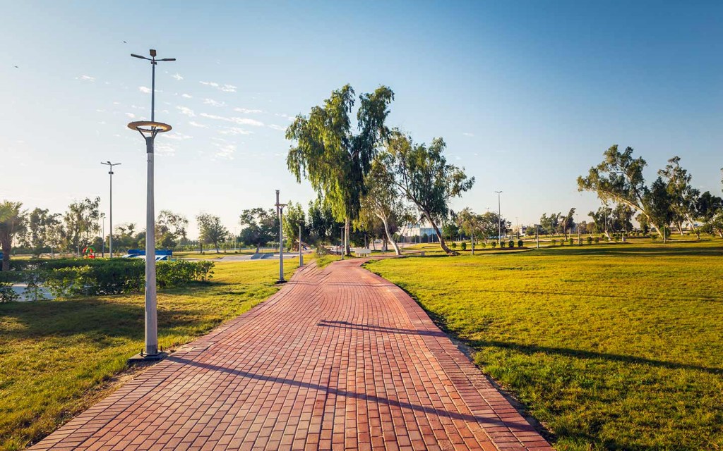 منتزه الملك فهد أحد أماكن سياحية في الدمام
