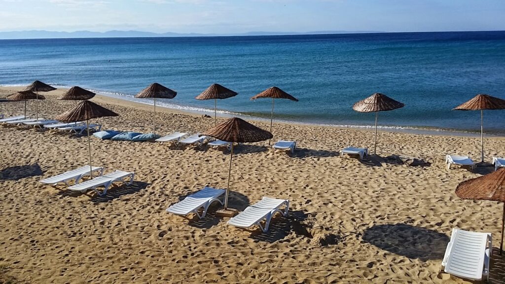 شاطئ فاكفيكبير