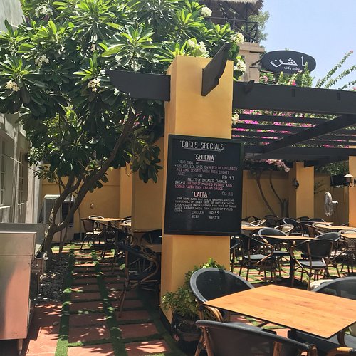 مطعم كوكوز البحرين يعتبر من أحلي المطاعم البحرين