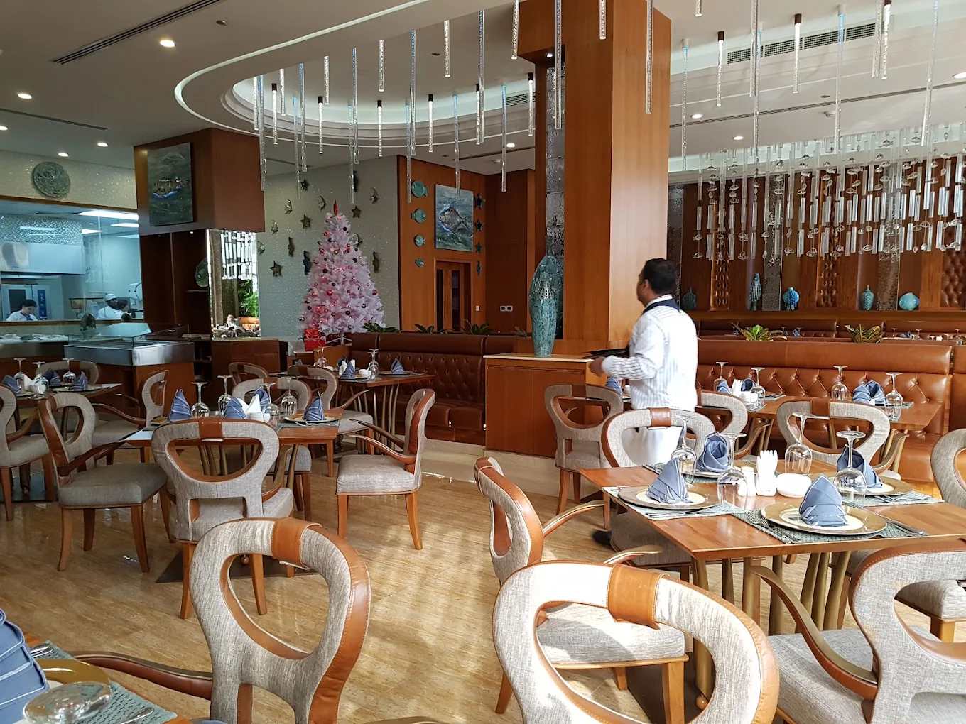 مطعم ريف فيش ماركت