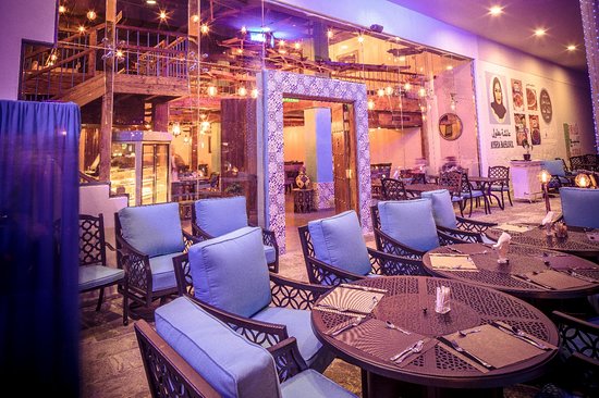 مطعم الشعلة يعتبر من أحلي مطاعم البحرين البديع