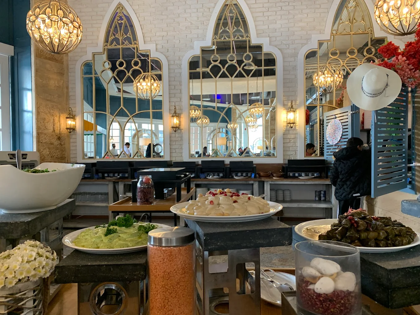 مطعم اوف وايت