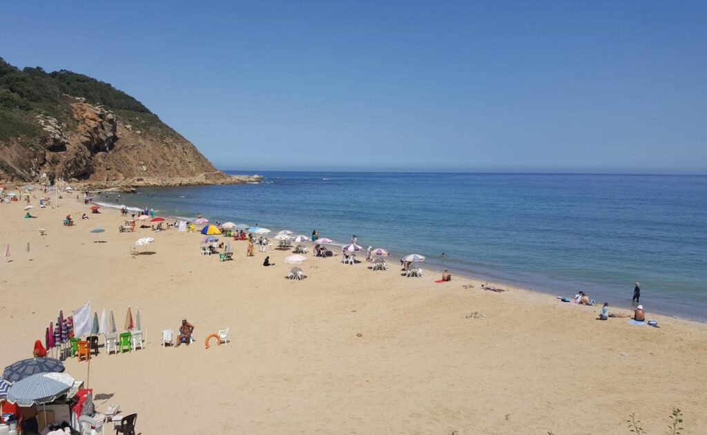3 أجمل شواطئ طنجة